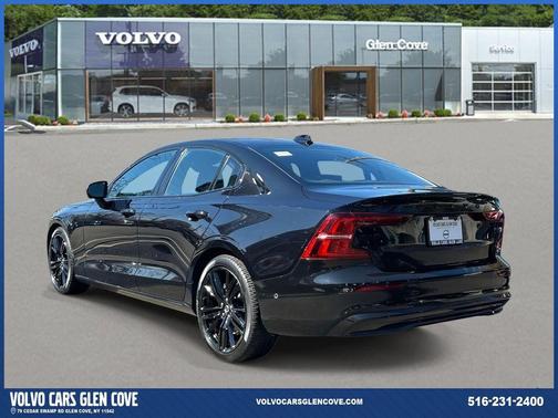 2023 Volvo S60 B5 Plus Black Edition