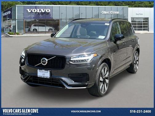 2023 Volvo XC90 Recharge Plug-In Hybrid T8 Ultimate Dark Theme 7-Seater