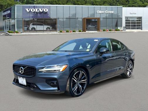 Denim Blue Metallic 2021 Volvo S60 T5 R-Design
