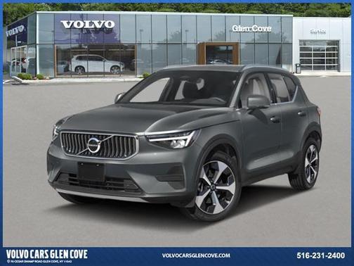 2025 Volvo XC40 B5 Ultra Bright Theme