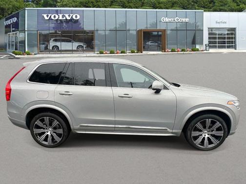 Silver 2023 Volvo XC90 B6 Ultimate 6-Seater
