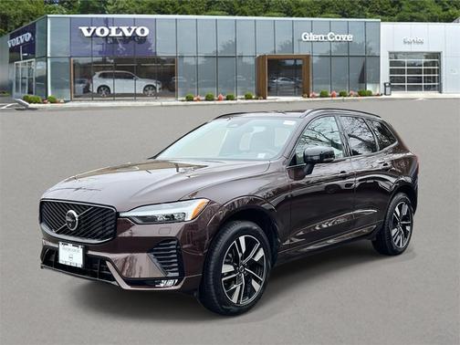 2026 Volvo XC60 B5 Plus