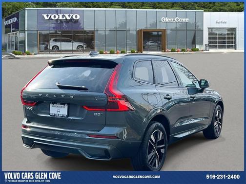 2026 Volvo XC60 B5 Plus