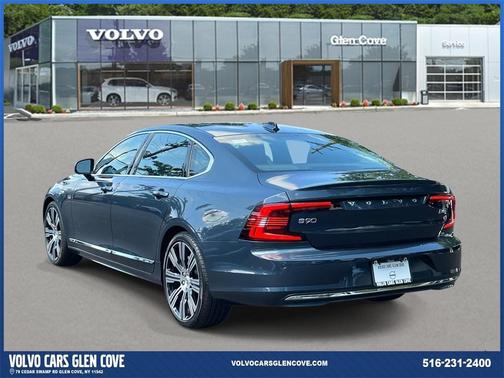 2023 Volvo S90 B6 Plus