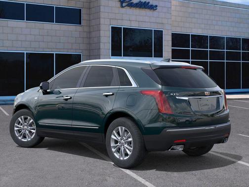 2026 Cadillac XT5 Luxury