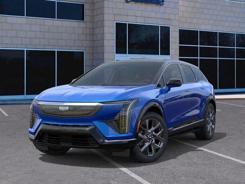 2025 Cadillac OPTIQ Luxury 1 AWD