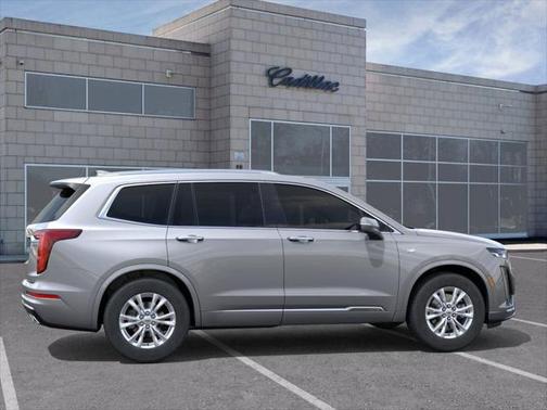 2025 Cadillac XT6 Luxury AWD