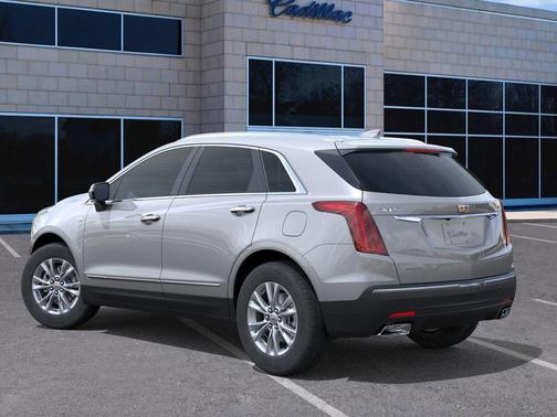 2025 Cadillac XT5 Luxury