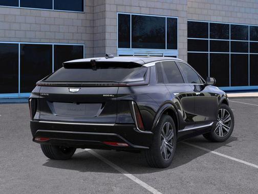 2025 Cadillac LYRIQ Luxury