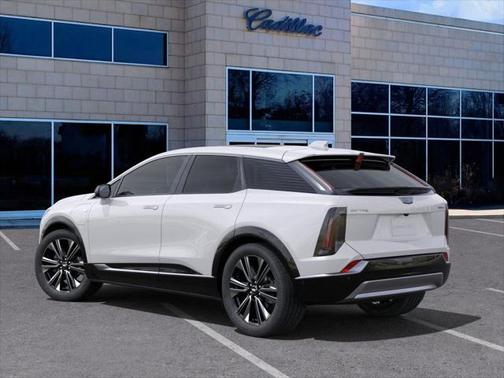 2025 Cadillac OPTIQ Luxury