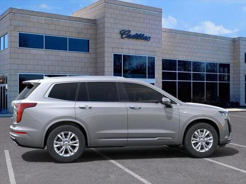 2025 Cadillac XT6 Luxury AWD