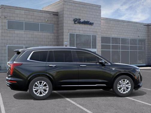 2025 Cadillac XT6 Luxury AWD