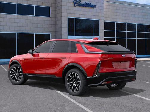 2025 Cadillac LYRIQ Sport