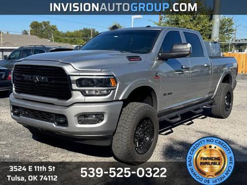 2020 RAM 2500 Laramie Crew Cab 4X4 6'4' Box