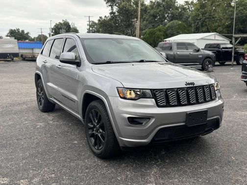 2019 Jeep Grand Cherokee Altitude