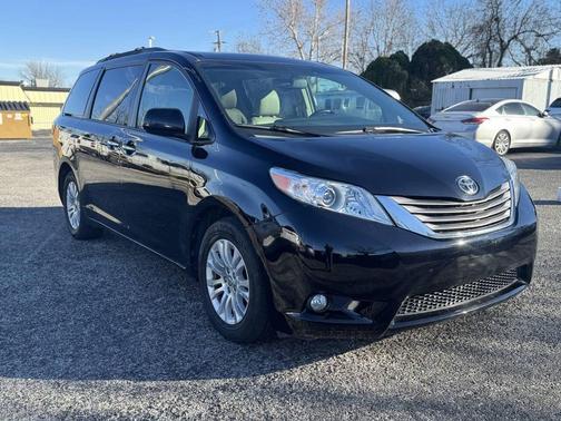 2015 Toyota Sienna XLE Premium