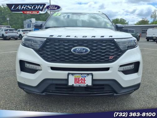 Star White Metallic Tri-Coat 2023 Ford Explorer ST
