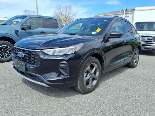 Agate Black Metallic 2023 Ford Escape ST-Line
