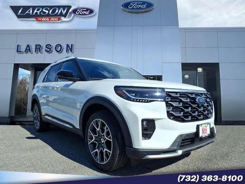 2025 Ford Explorer Platinum