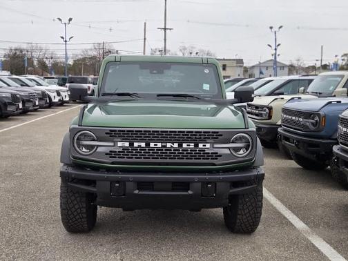 2025 Ford Bronco Badlands
