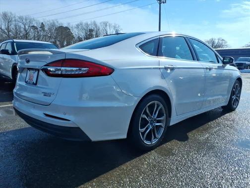 2020 Ford Fusion Hybrid Titanium
