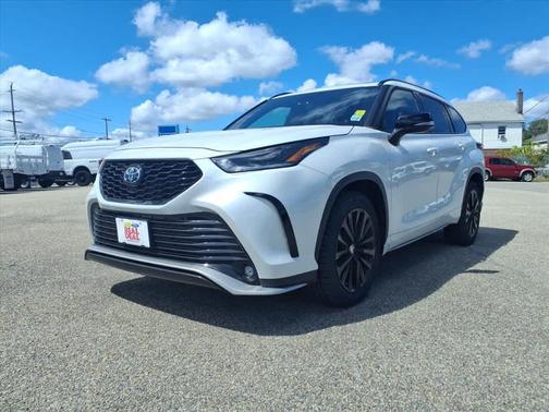 2023 Toyota Highlander XSE