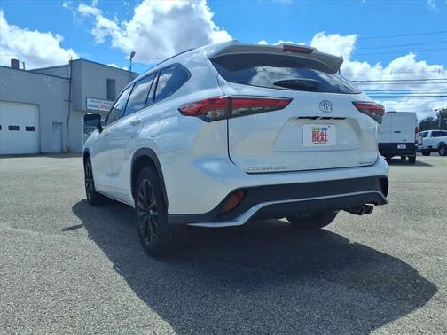 2023 Toyota Highlander XSE