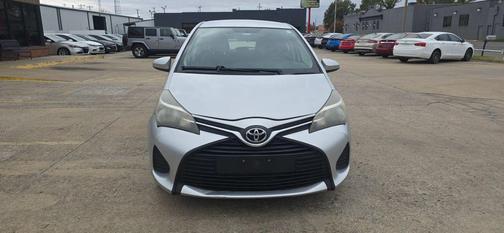 2015 Toyota Yaris L