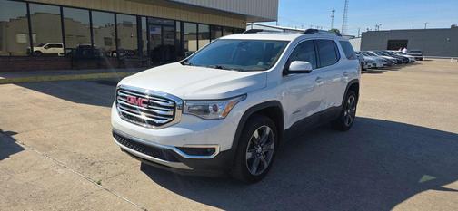 White 2017 GMC Acadia SLT-2