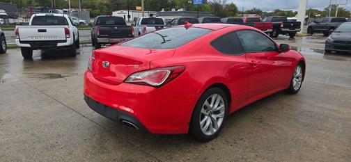 2016 Hyundai Genesis Coupe 3.8 Base