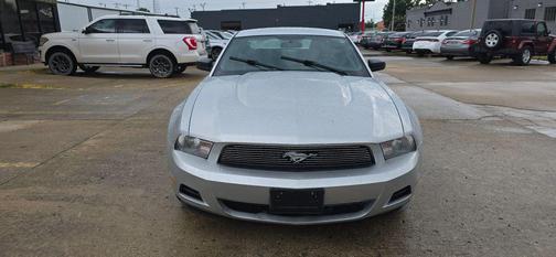 2010 Ford Mustang Premium