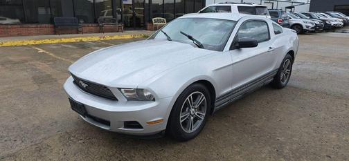 2010 Ford Mustang Premium
