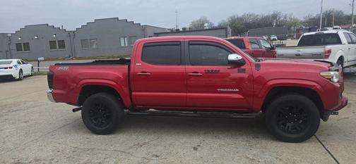 2016 Toyota Tacoma SR5