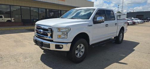 Oxford White 2017 Ford F-150 XLT