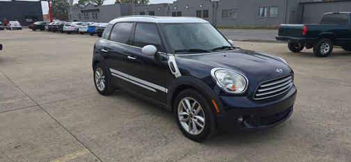 2012 MINI Cooper Countryman Base