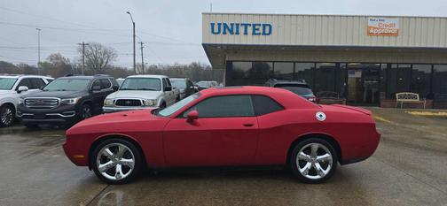 2013 Dodge Challenger SXT