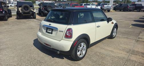 2011 MINI Cooper Base