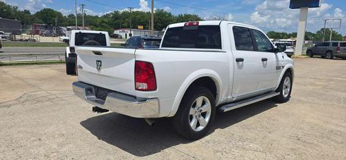 2015 RAM 1500 SLT