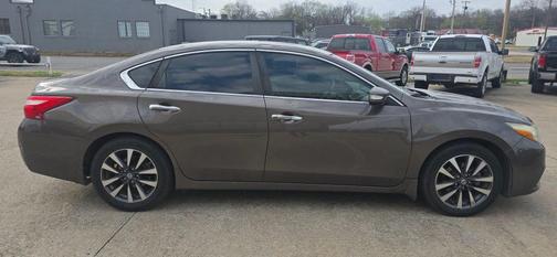 2016 Nissan Altima 2.5 SV