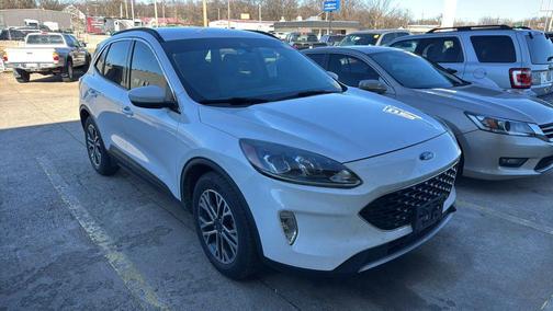 2020 Ford Escape SEL