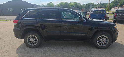 Black 2018 Jeep Grand Cherokee Laredo