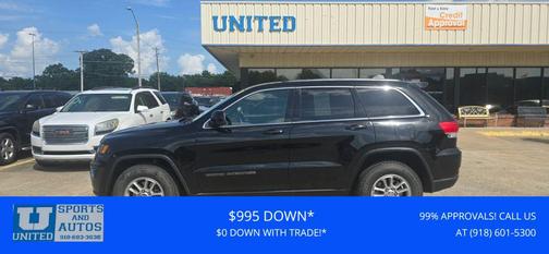 Black 2018 Jeep Grand Cherokee Laredo