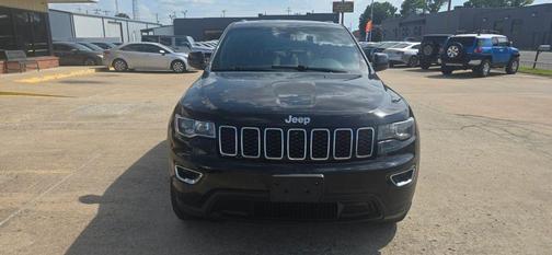 Black 2018 Jeep Grand Cherokee Laredo