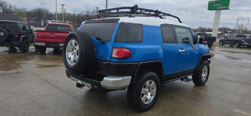 2007 Toyota FJ Cruiser Base