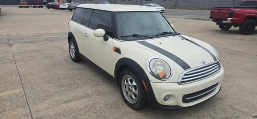 2012 MINI Cooper Clubman Base