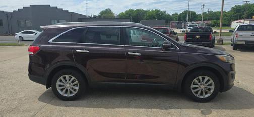 Dark Cherry 2016 Kia Sorento LX
