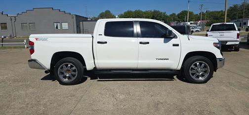2019 Toyota Tundra SR5