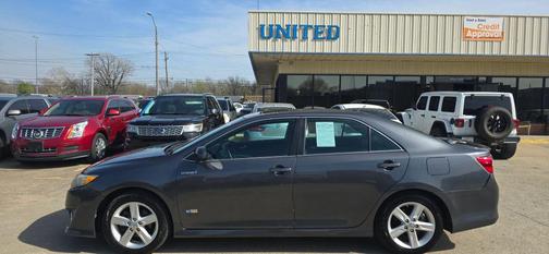2014 Toyota Camry Hybrid SE Limited Edition