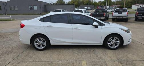 2016 Chevrolet Cruze LT Auto