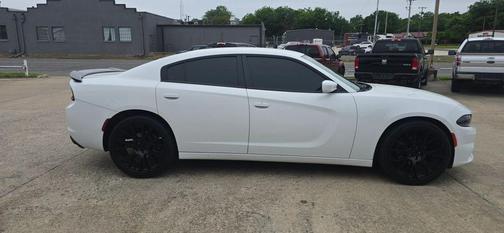 White Knuckle Clearcoat 2019 Dodge Charger SXT